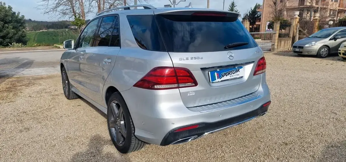 Occasion Mercedes GLE250 Premium Plus 203 ch (149 kW) 2018 Argent SUV