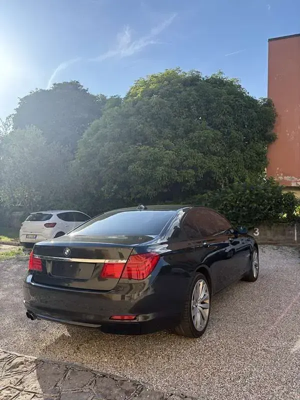 Usata BMW 730 245 CV (180 kW) 2010 Berlina