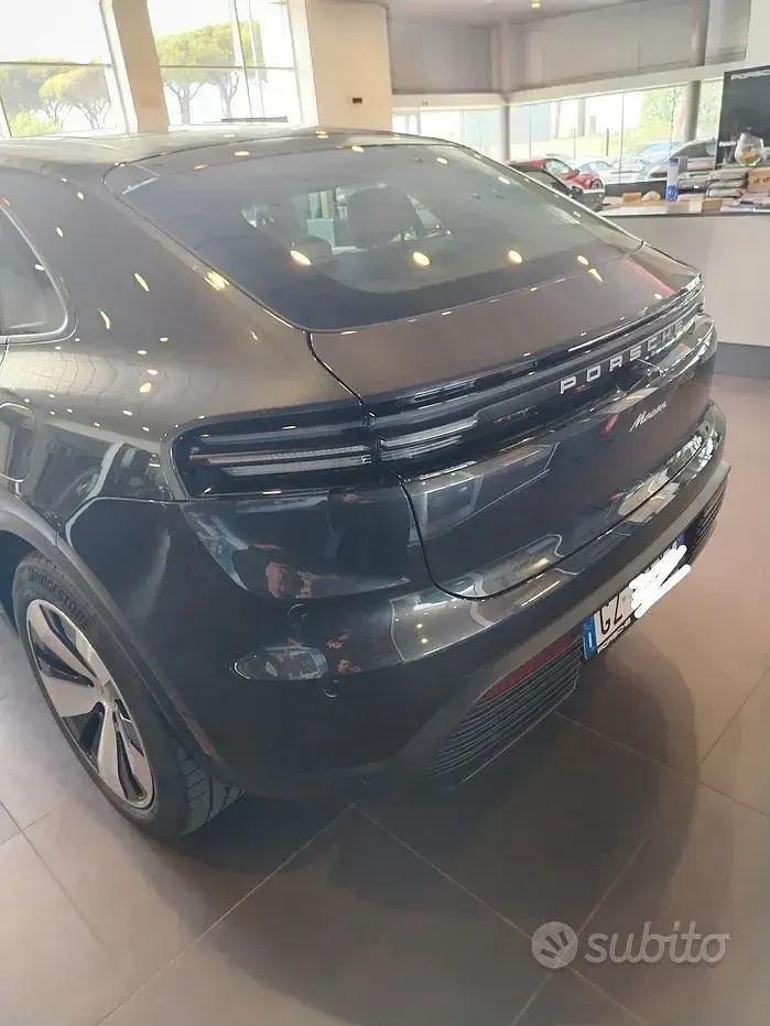 Usata Porsche Macan 4 Electric 119 kW (163 CV) 2025 SUV