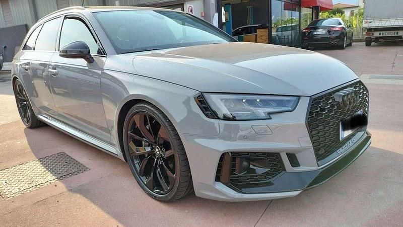 Usata Audi RS4 Exclusive 450 CV (330 kW) 2018 Grigio Station wagon
