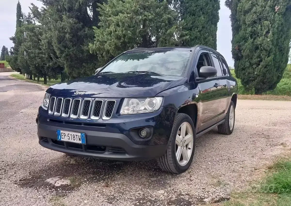 Usata Jeep Compass Limited 163 CV (119 kW) 2013 Bluazzurro SUV