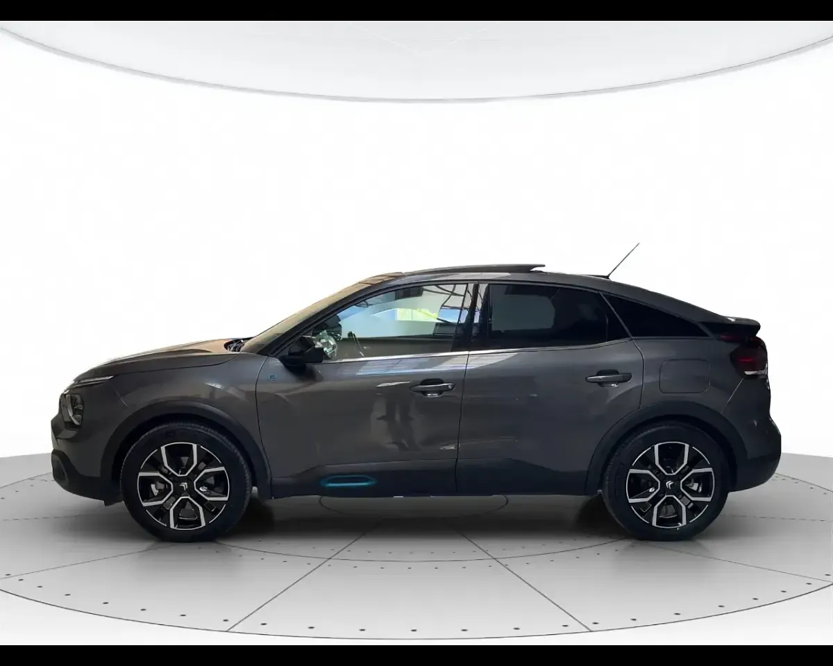 Usata Citroën e-C4 Shine 100 kW (136 CV) 2025 Grigio