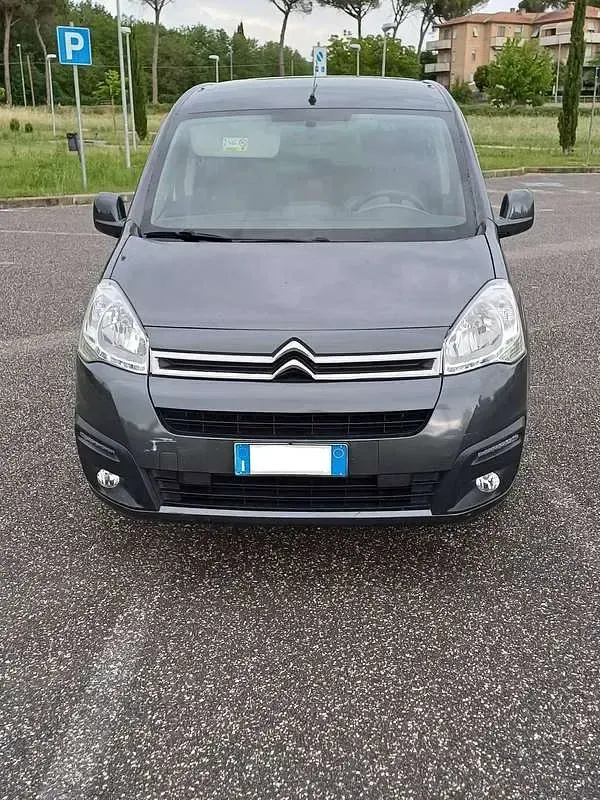 Usata Citroën e-Berlingo 110 CV (80 kW) 2018 Grigio Monovolume