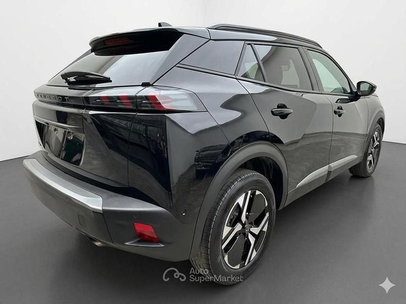 Usata Peugeot 2008 Allure+ 101 CV (74 kW) 2025 Nero SUV
