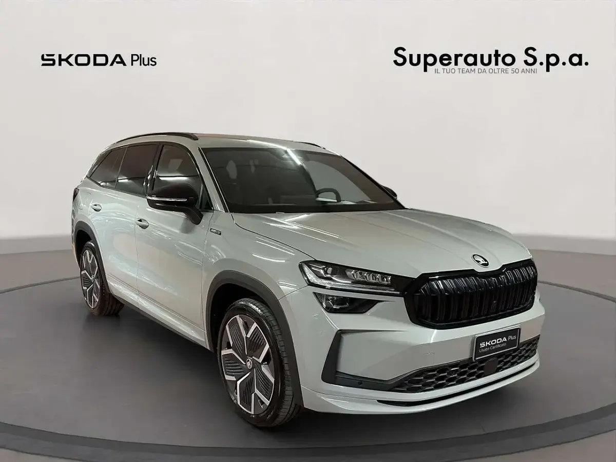 Usata Skoda Kodiaq SportLine 193 CV (141 kW) 2025 Grigio SUV