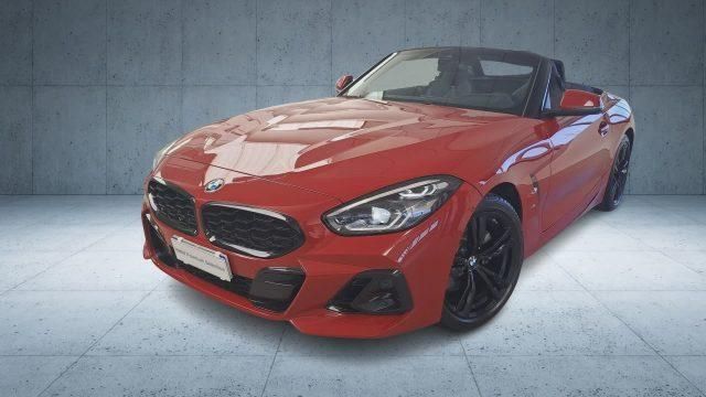 Rosso / metallizzato Usata 2023 BMW Z4 M Sport Cabrio | 44.900 € (Buon prezzo) - Immagine 1/3