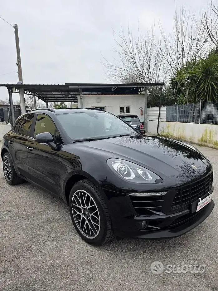 Usata Porsche Macan S Diesel 250 CV (183 kW) 2017 Nero SUV