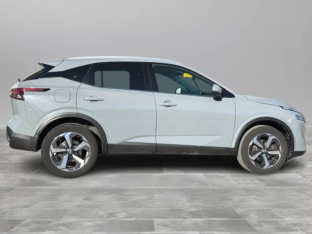 Usata Nissan Qashqai N-Connecta 158 CV (116 kW) 2023 Grigio SUV