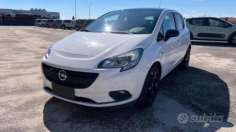 Usata Opel Corsa 90 CV (66 kW) 2016 Bianco Utilitaria