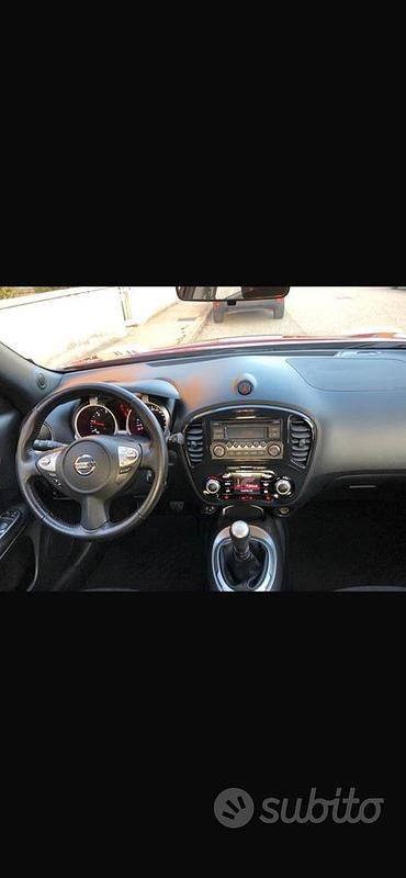 Usata Nissan Juke 110 CV (80 kW) 2011 Rosso SUV