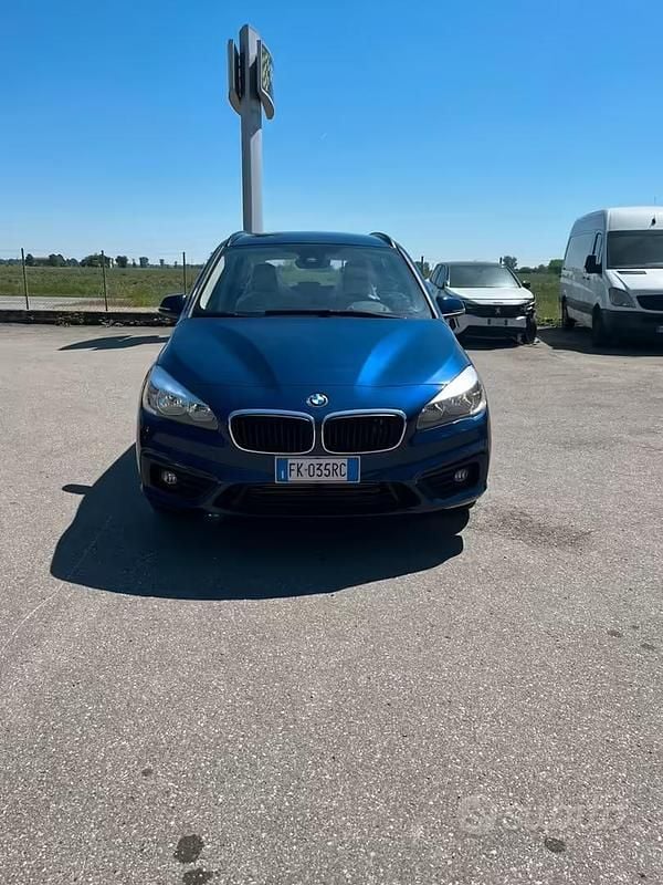 Usata BMW 220 2017 Blu Monovolume
