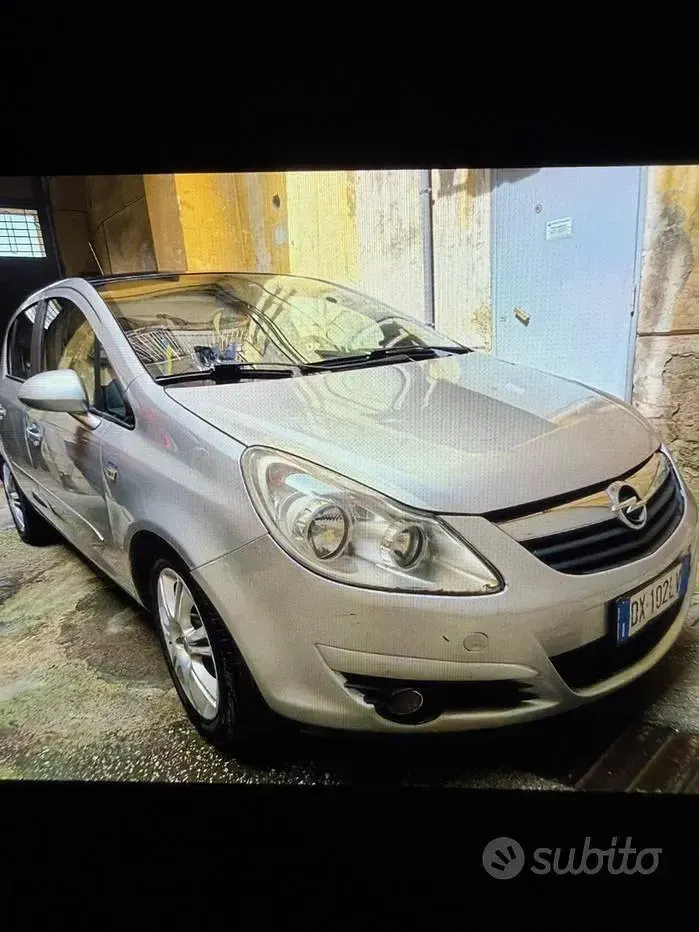 Usata Opel Corsa 80 CV (58 kW) 2009 Grigio Utilitaria