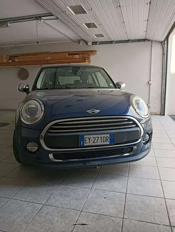 Usata Mini One D 95 CV (69 kW) 2015 Blu/azzurro Utilitaria