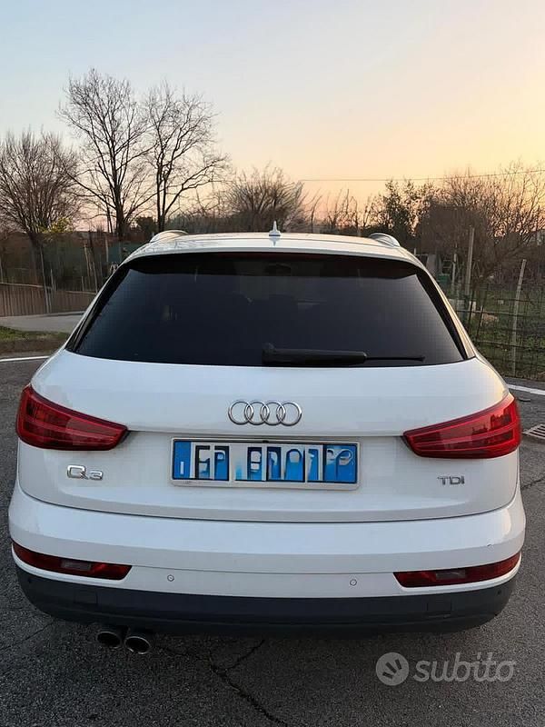 Usata Audi Q3 150 CV (110 kW) 2015 Bianco SUV