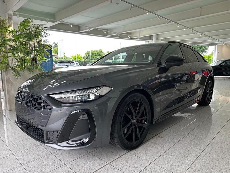 Nuova Audi A5 Advanced 204 CV (150 kW) 2025 Grigio Station wagon