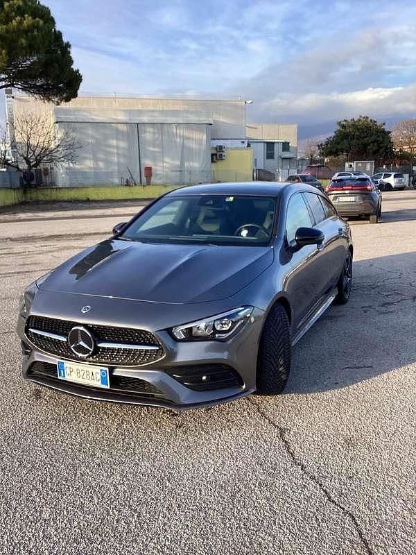 Usata Mercedes CLA180 Shooting Brake Premium 116 CV (85 kW) 2023 Grigio Station wagon