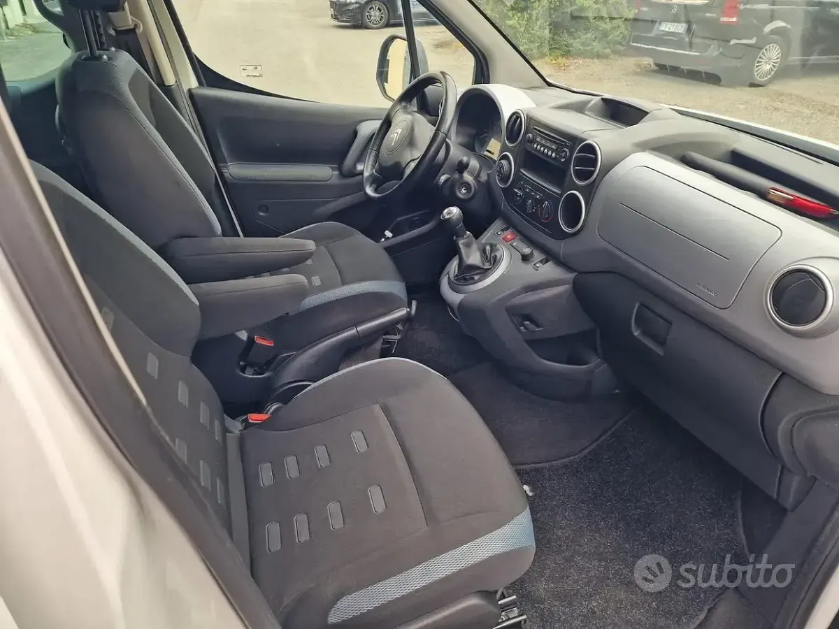 Usata Citroën Berlingo XTR 111 CV (81 kW) 2011 Bianco Monovolume