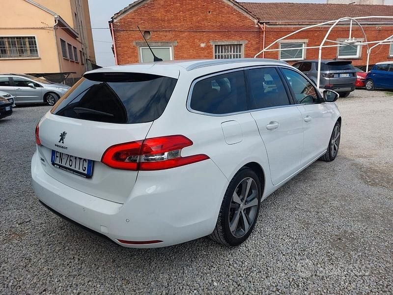 Usata Peugeot 308 SW GT-line 131 CV (96 kW) 2018 Bianco Station wagon