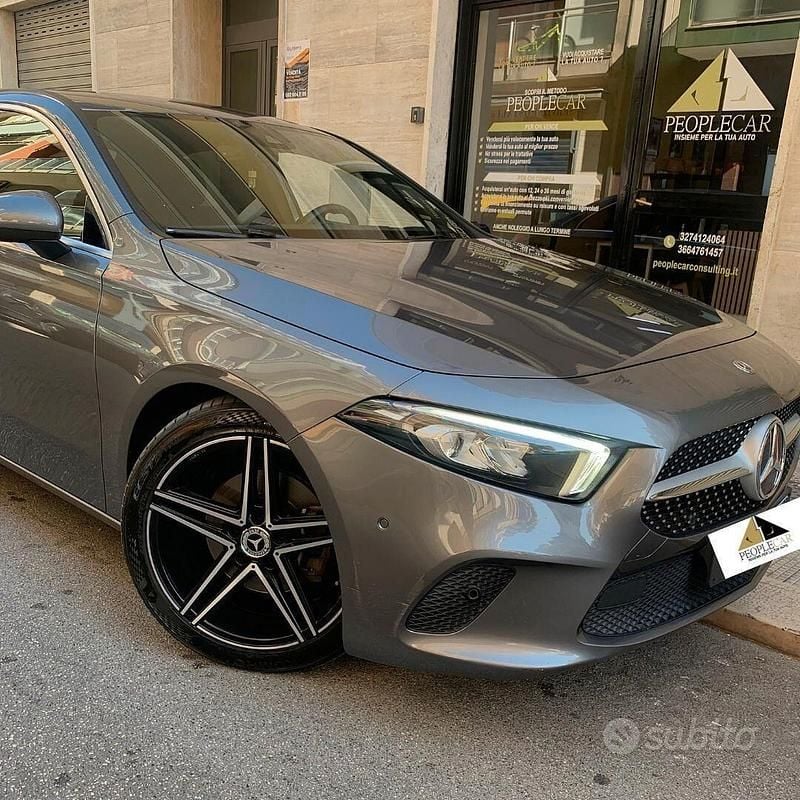 Usata Mercedes A200 Executive 150 CV (110 kW) 2020 Grigio Berlina