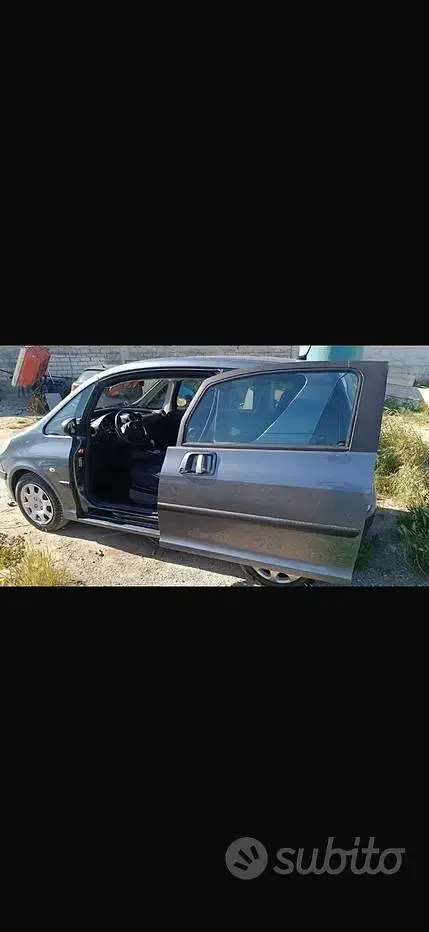 Usata Peugeot 1007 109 CV (80 kW) 2005 Bluazzurro Monovolume