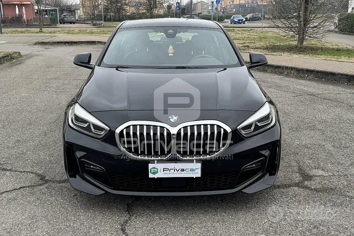 Usata BMW 116 M Sport 116 CV (85 kW) 2020 Nero Utilitaria