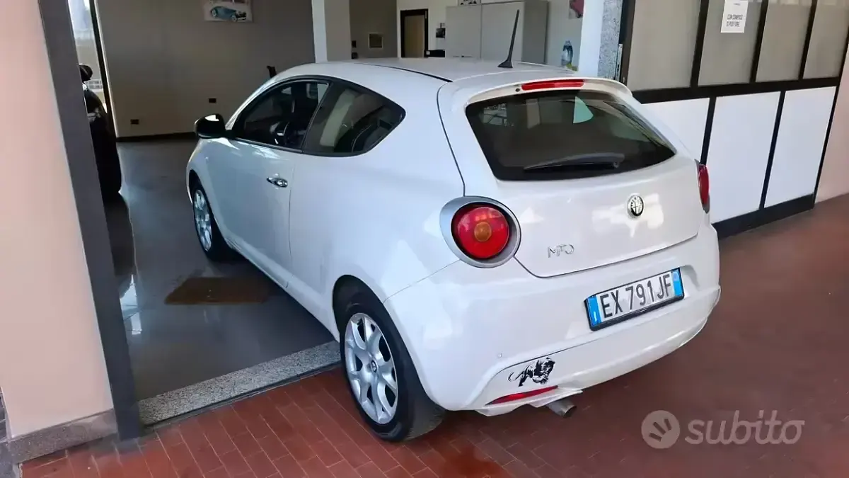 Usata Alfa Romeo MiTo Impression 70 CV (51 kW) 2014 Bianco Utilitaria