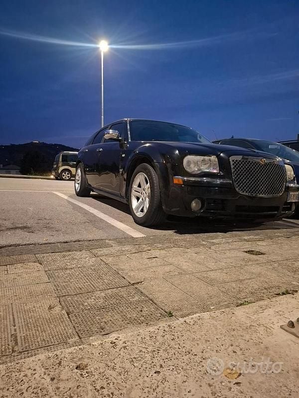 Usata Chrysler 300C 218 CV (160 kW) 2007 Nero Berlina