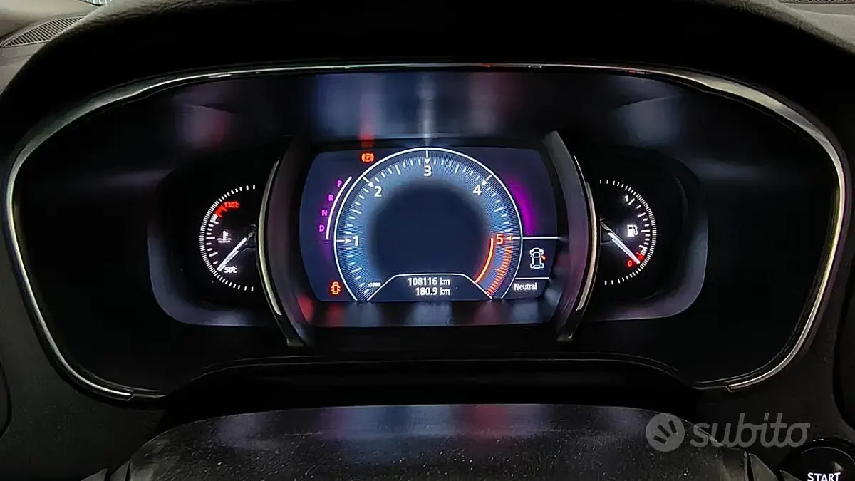 Usata Renault Mégane GrandTour Bose Edition 110 CV (80 kW) 2017 Nero Station wagon