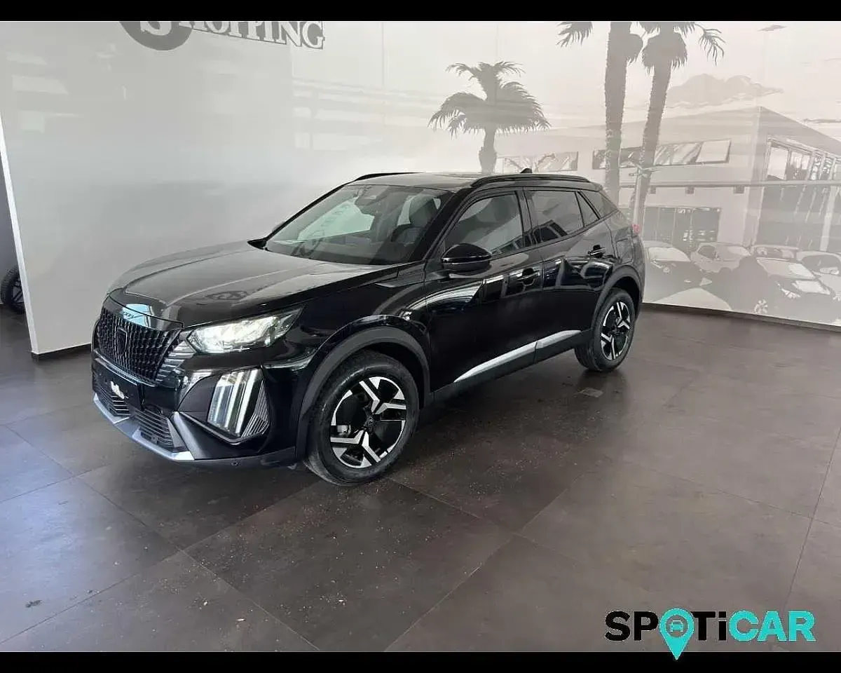 Usata Peugeot 2008 Allure 101 CV (74 kW) 2026 SUV