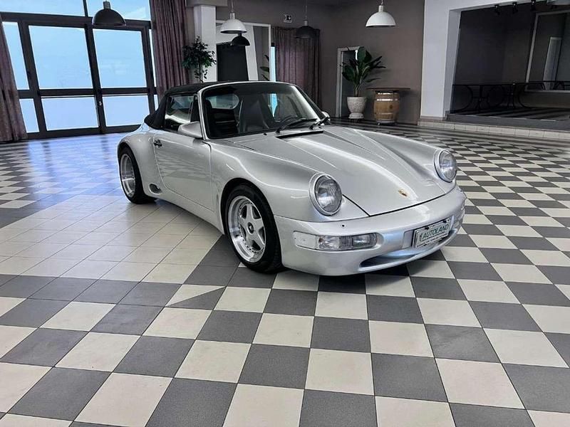 Usata Porsche 911 Carrera Cabriolet 250 CV (183 kW) 1991 Argento Cabrio