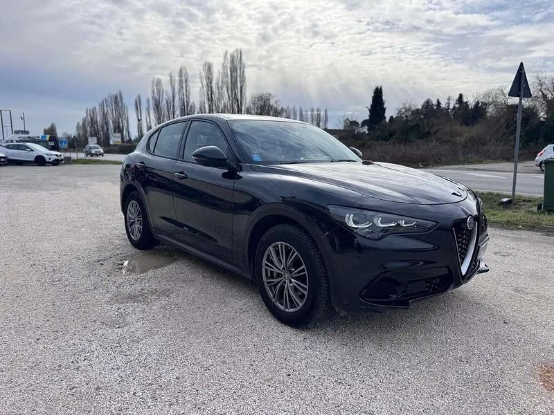 Usata Alfa Romeo Stelvio Super 210 CV (154 kW) 2023 Nero SUV