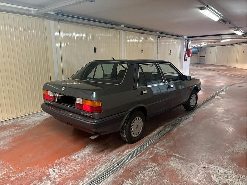 Usata Lancia Prisma 1988 Grigio Berlina