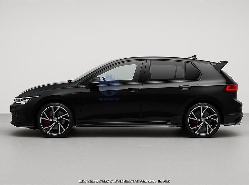 Usata VW Golf VIII GTI Clubsport 300 CV (220 kW) 2023 Nero Utilitaria
