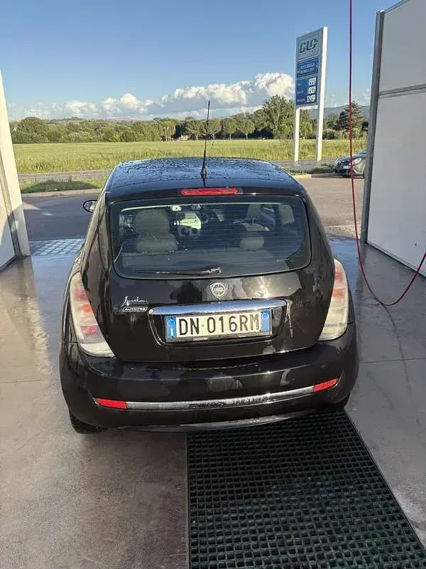 Usata Lancia Ypsilon 60 CV (44 kW) 2008 Utilitaria