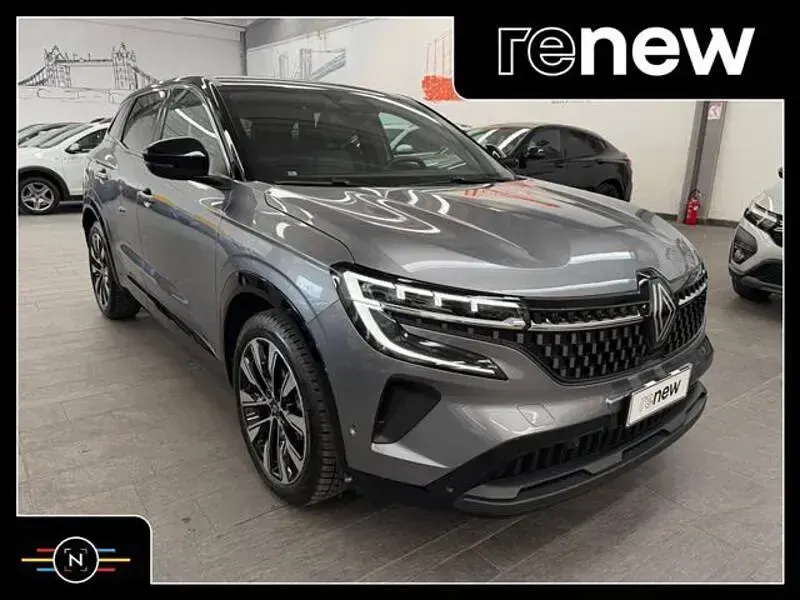 Usata Renault Austral Techno 200 CV (147 kW) 2026 Grigio scuro SUV