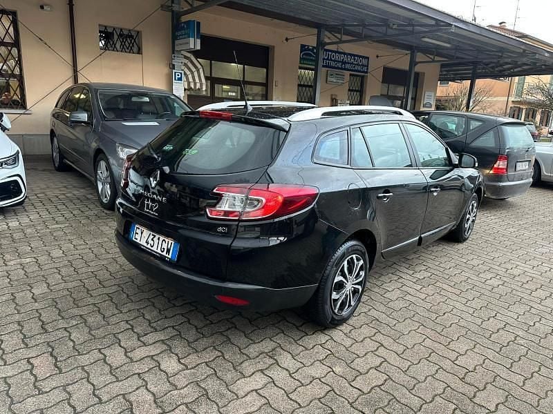 Usata Renault Mégane GrandTour 95 CV (69 kW) 2015 Viola Station wagon