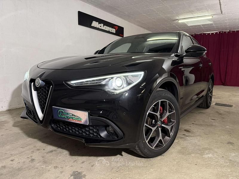 Usata Alfa Romeo Stelvio Executive 210 CV (154 kW) 2018 Nero SUV