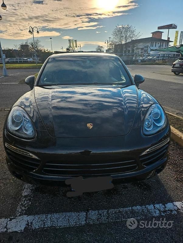 Usata Porsche Cayenne 2012 Nero SUV