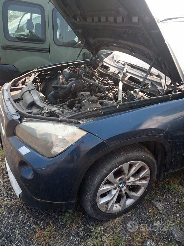 Usata 2010 BMW X1 SUV | 4000 € (Ottimo prezzo) - Immagine 1/4