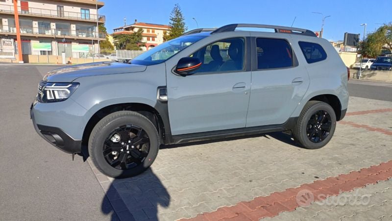 Usata Dacia Duster 115 CV (84 kW) 2023 Grigio SUV