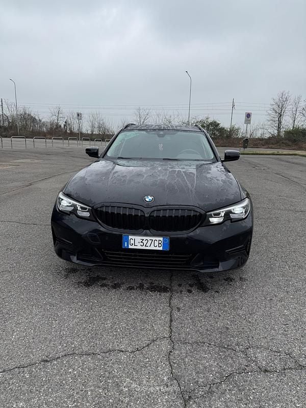 Usata BMW 320 190 CV (139 kW) 2020 Nero Station wagon