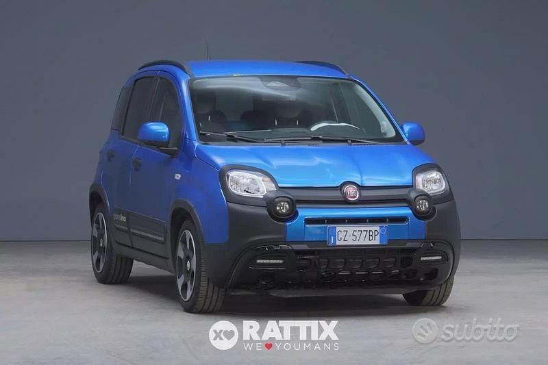 Blu Usata 2025 Fiat Panda Cross Tre volumi | 12.900 € (Buon prezzo) - Immagine 1/4
