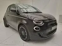 Usata Fiat 500e La Prima 86 kW (118 CV) 2021 Nero Utilitaria