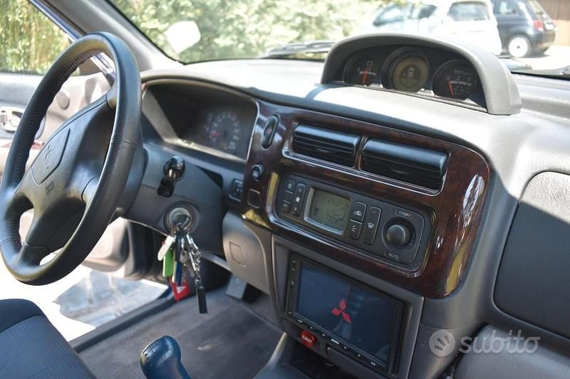 Usata Mitsubishi Pajero Sport 2002 Blu SUV