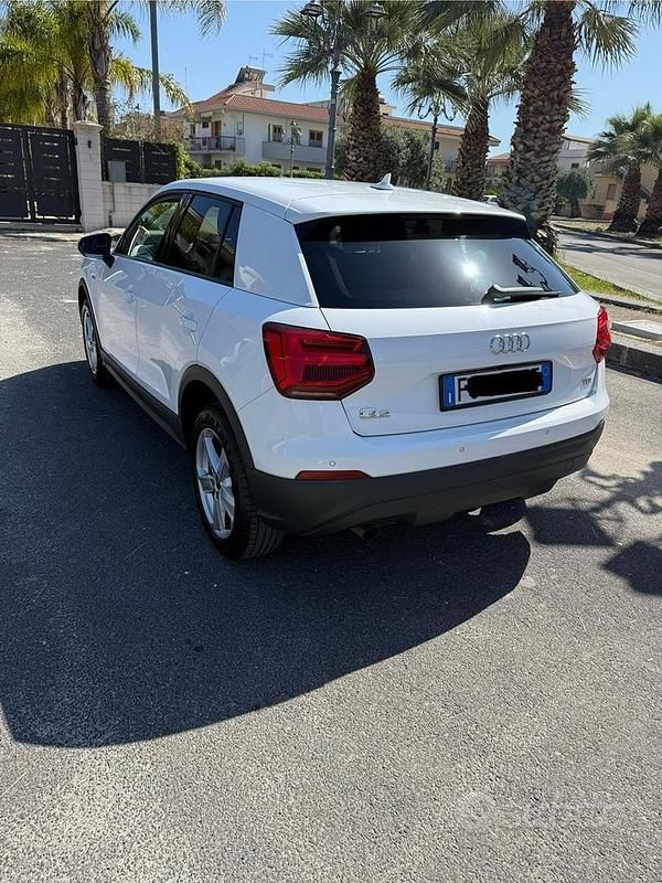 Usata Audi Q2 S-Line 116 CV (85 kW) 2017 Bianco SUV