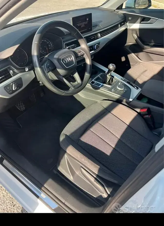 Usata Audi A4 120 CV (88 kW) 2017 Bianco Station wagon