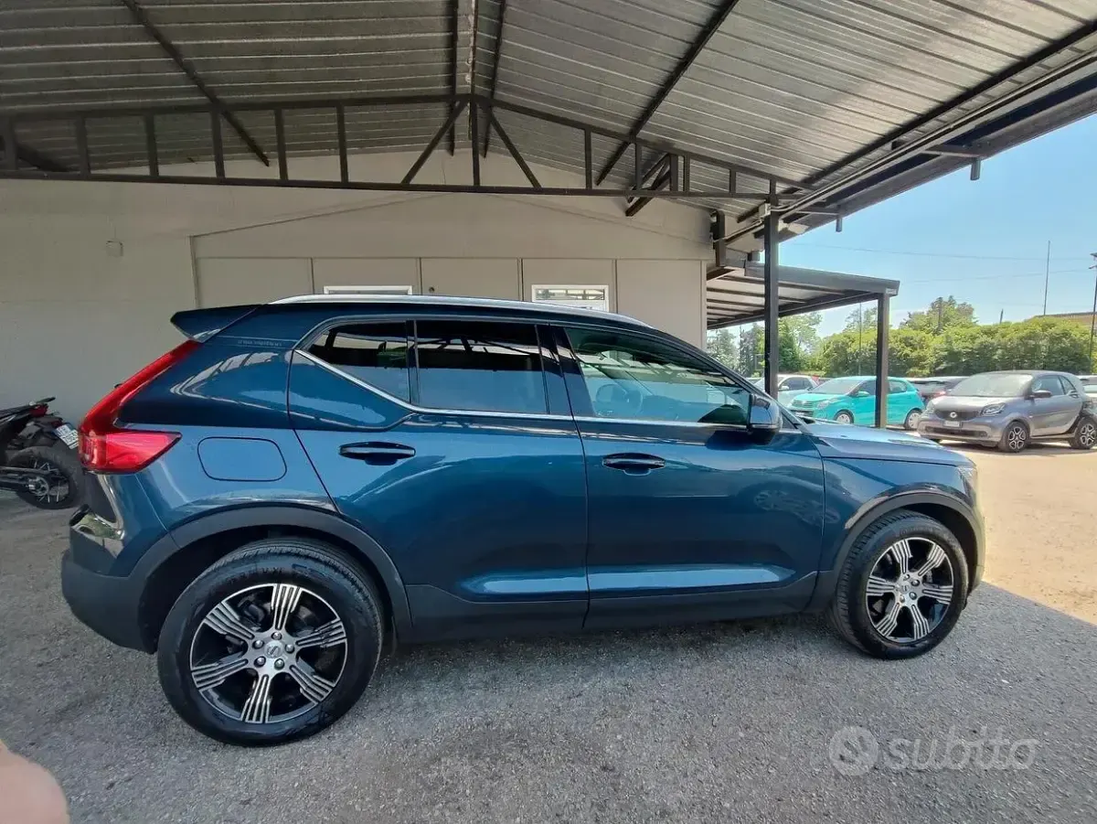 Usata Volvo XC40 R-Design 150 CV (110 kW) 2019 Blu SUV