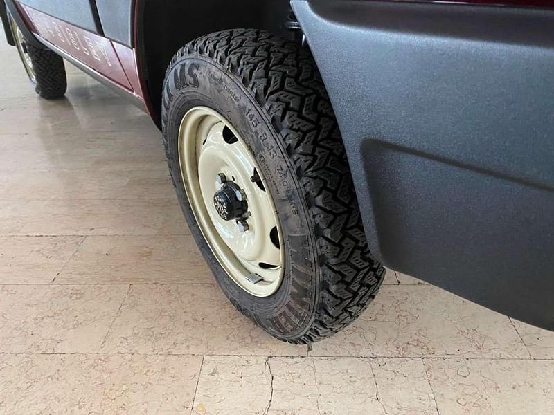 Usata Fiat Panda 4x4 50 CV (36 kW) 1989 Rosso Utilitaria
