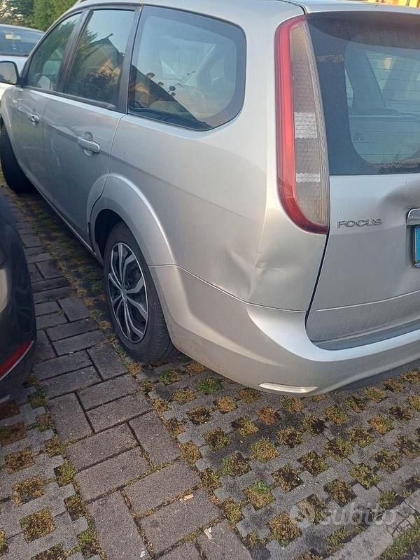 Usata Ford Focus 2009 Grigio Station wagon