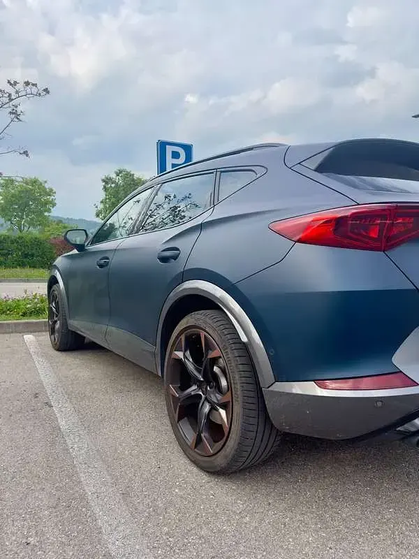 Usata Cupra Formentor VZ 310 CV (228 kW) 2022 Blu/azzurro SUV